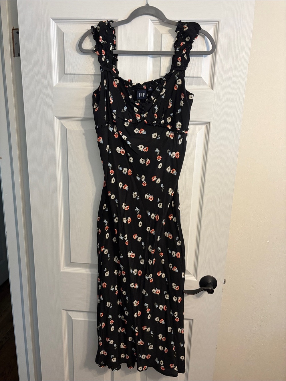 GAP Black Floral Ruched-Strap Midi Dress